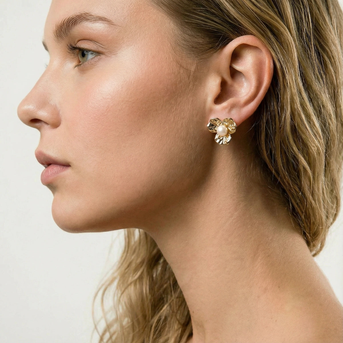 Bloom Pearl Studs