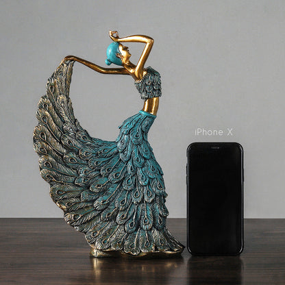 Peacock Dancer Girl Character Resin Decorative Ornaments